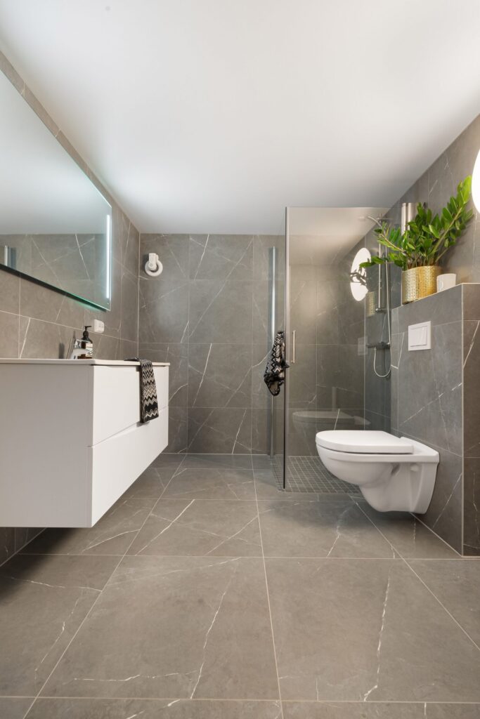 L'étanchéité sous carrelage, la clé d'une salle de bain durable